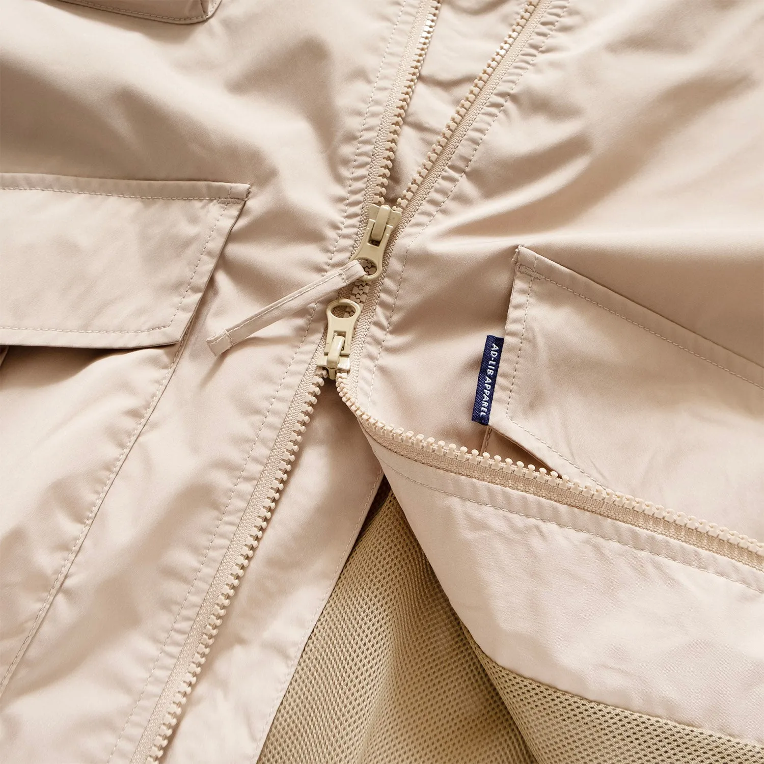 (JK320) Detachable Face Mask Mountain Parka