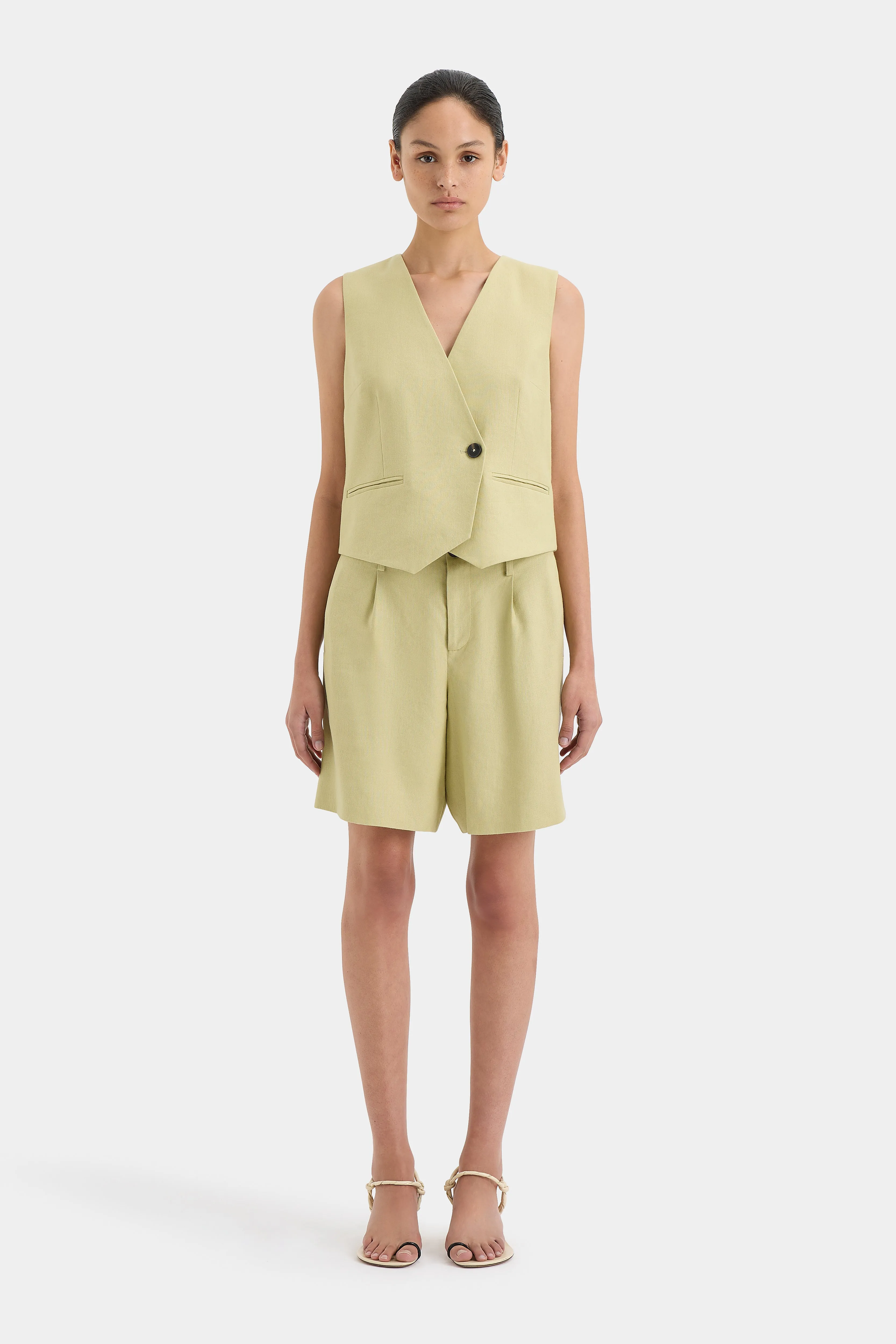 Montecito Tailored Short