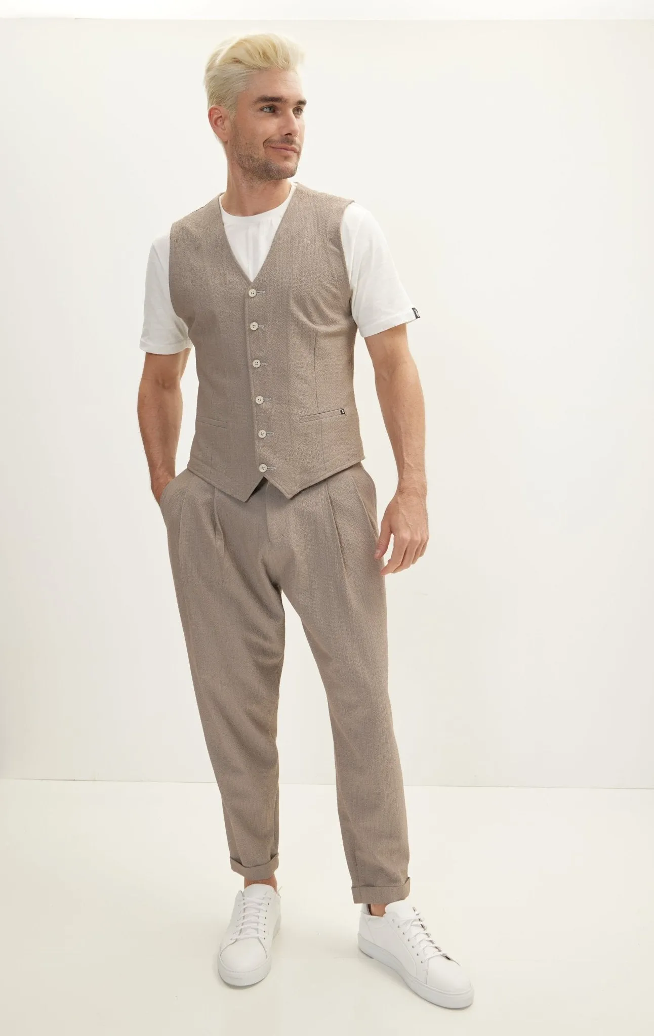 Waffle Stretch Beach day Vest - Brown